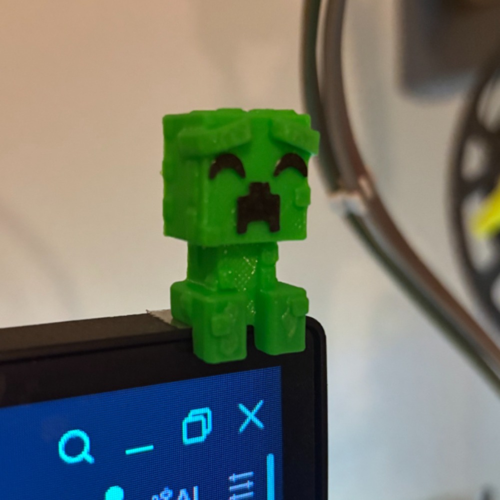 Cute Creeper Dog Computer Moni - 3D Printing Laptop avis et prix